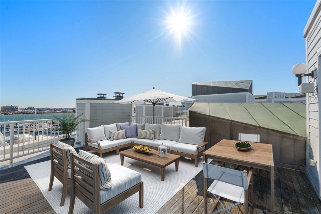 59 Constellation Wharf 59