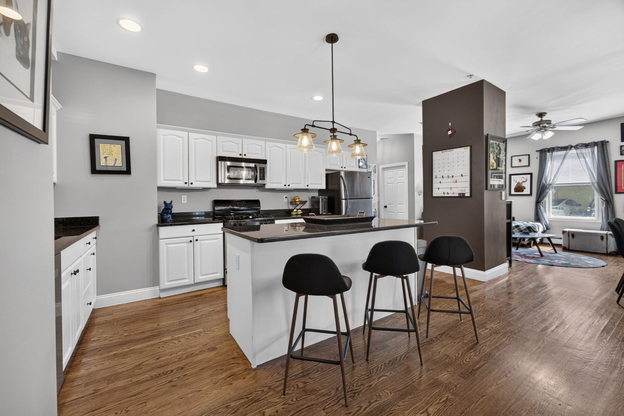 131 Derby St #1R, Salem, MA, 131 Derby St #1R, Salem, MA Photo #2