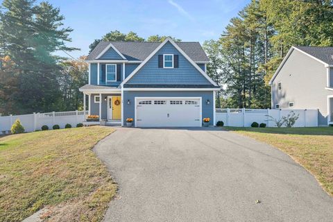 14 Adelaide St Hudson NH 03051