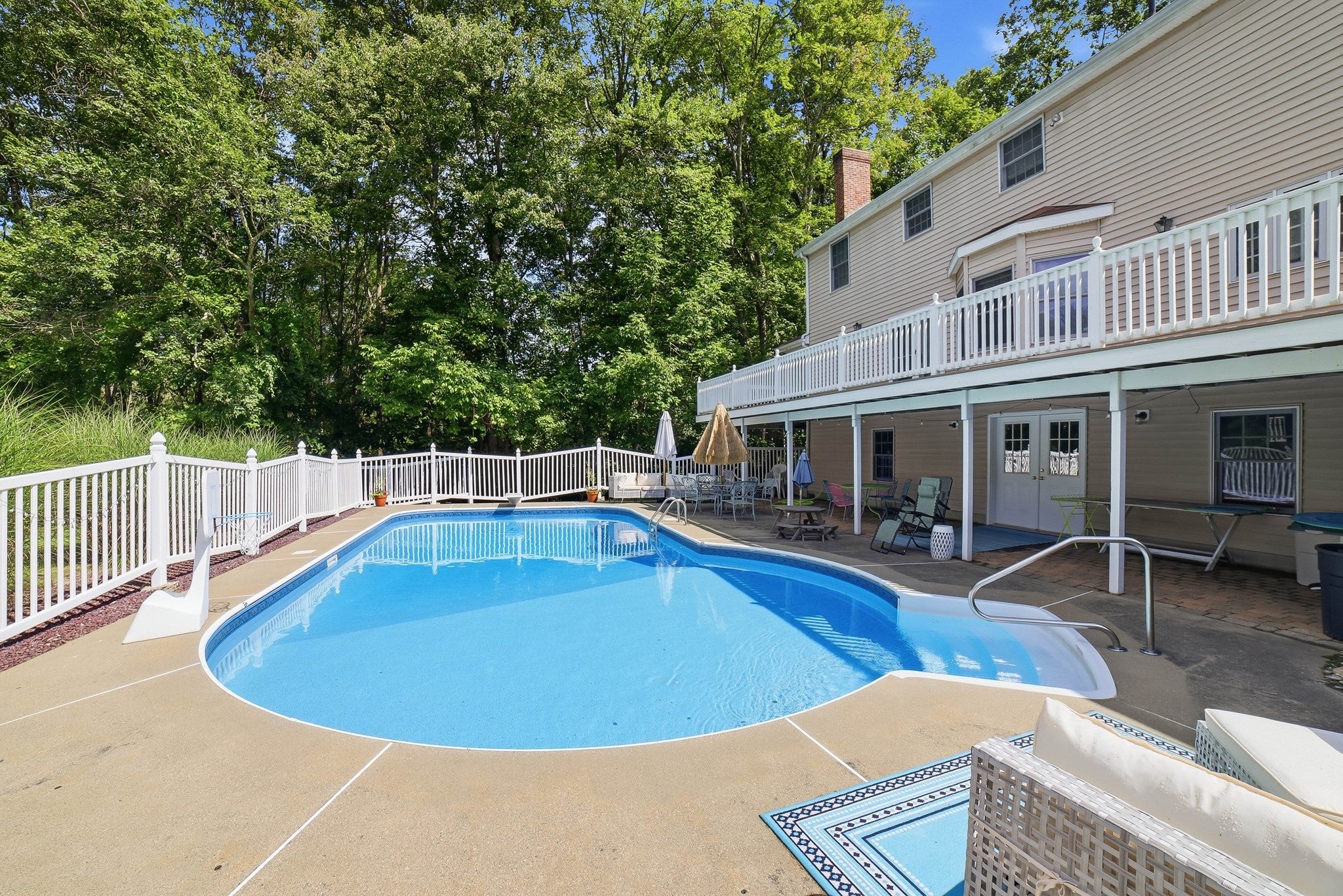 354 South St, Auburn, MA Photo #6