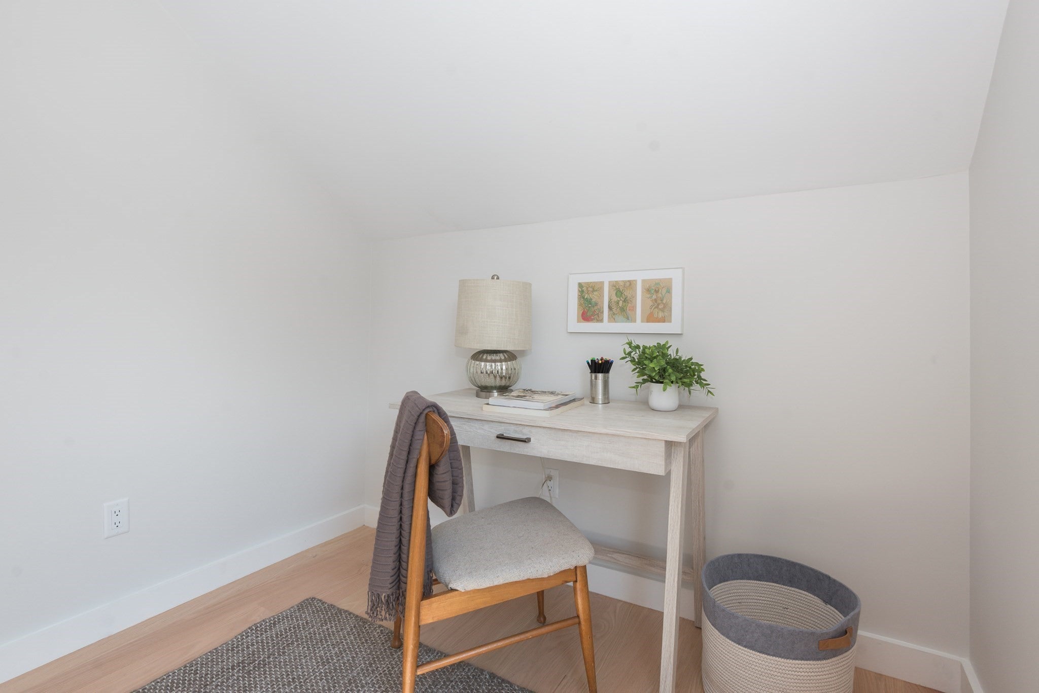 12 Norton St, Boston, MA, 12 Norton St, Boston, MA Photo #24
