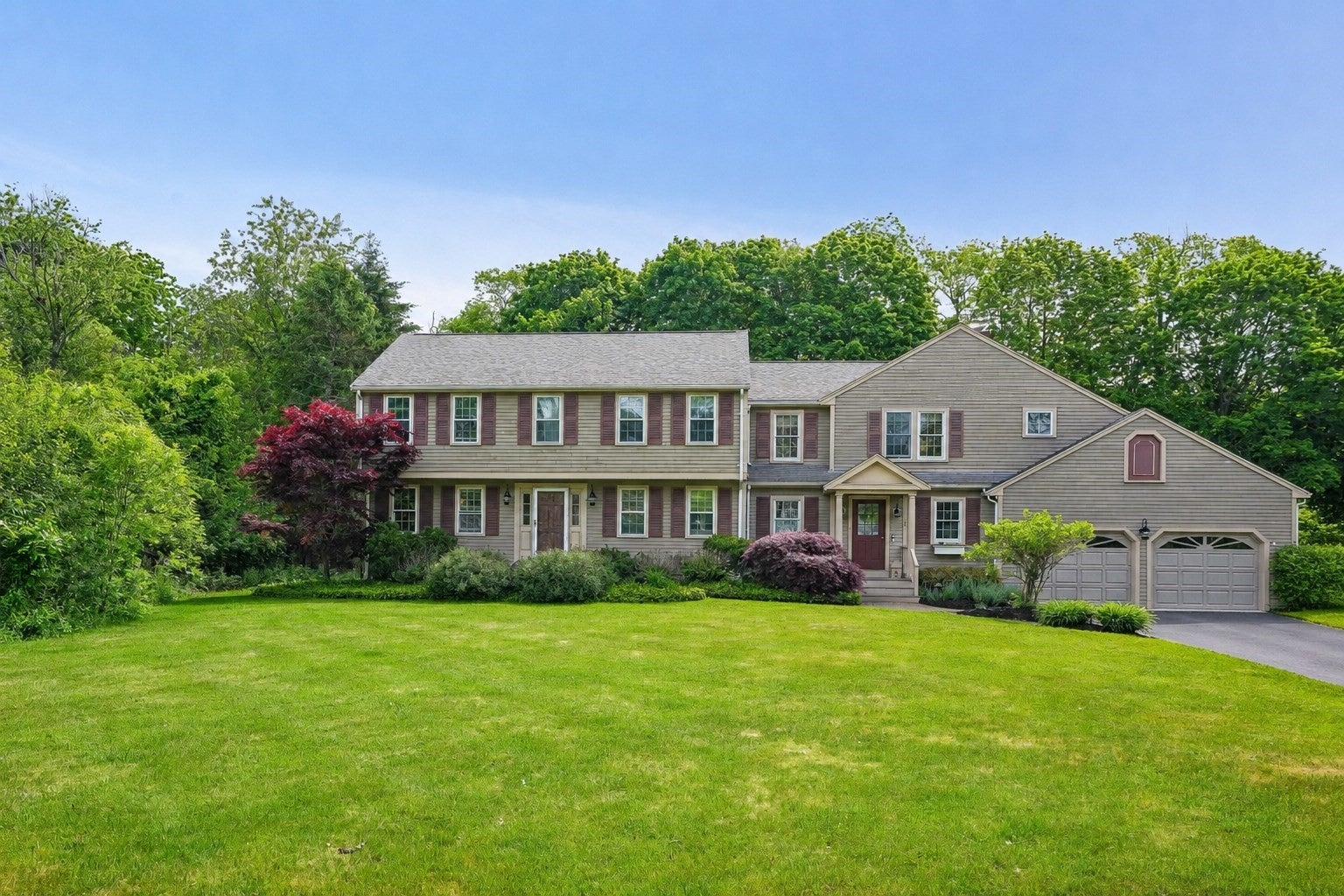 2 Berkley Cir