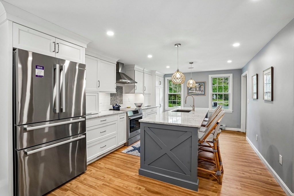 2 Berkley Cir