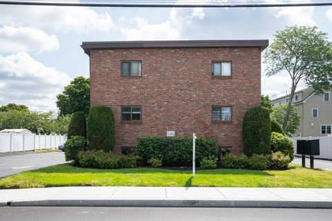 Photo of 146 Willow Street #35, Waltham, MA 02453 (MLS # 73475159)