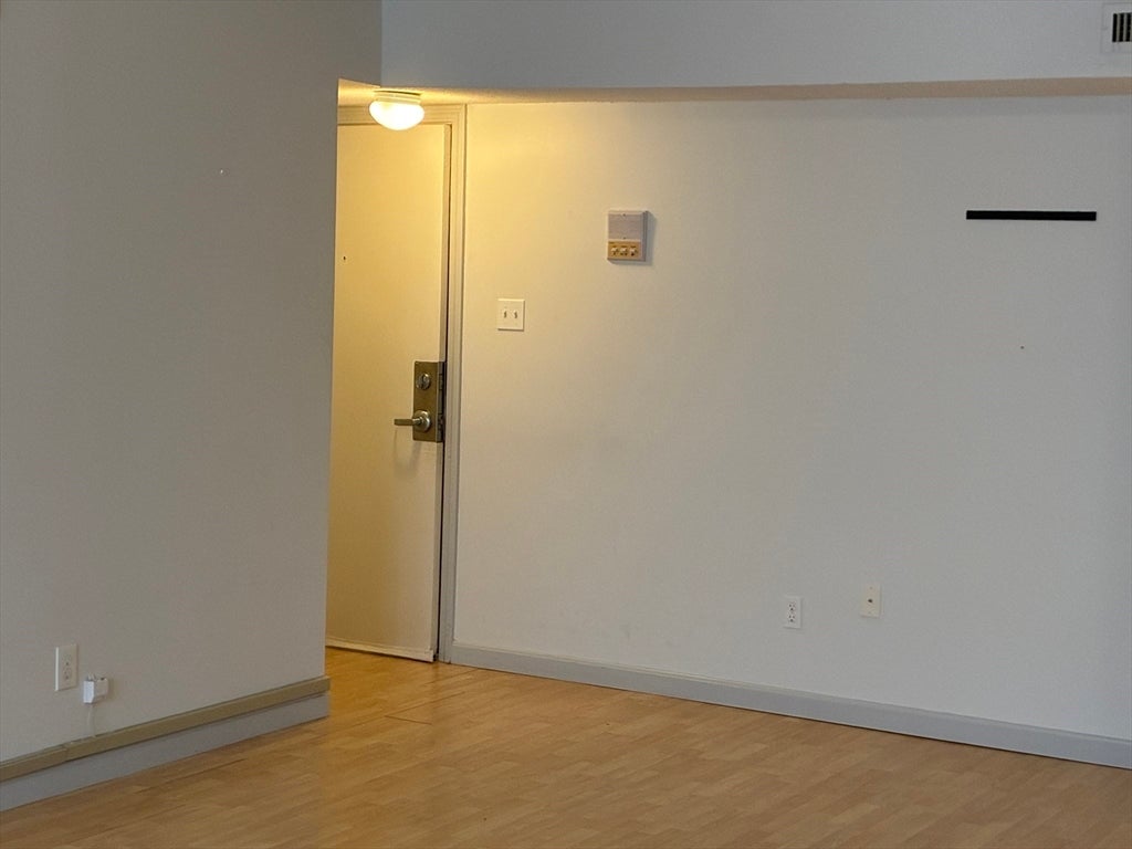 26 Beacon 17A