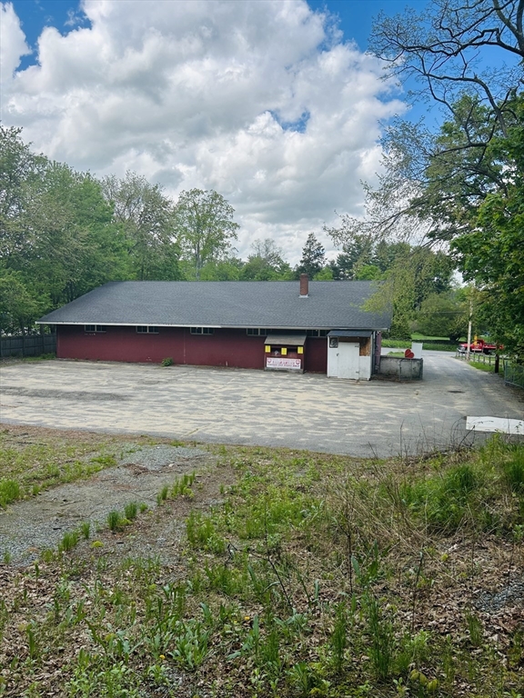 129 Bolton Rd