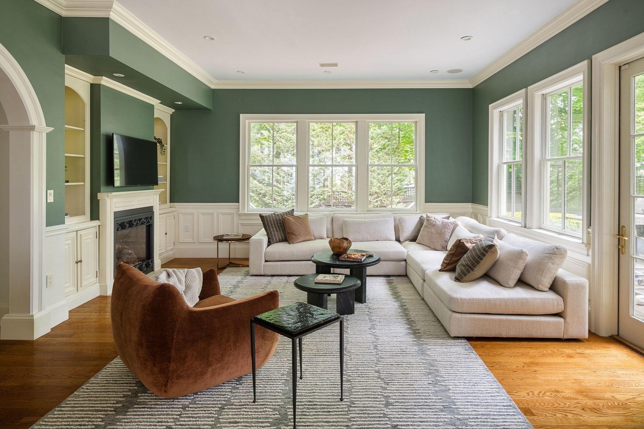 14 Winthrop St, Newton, MA Photo #9