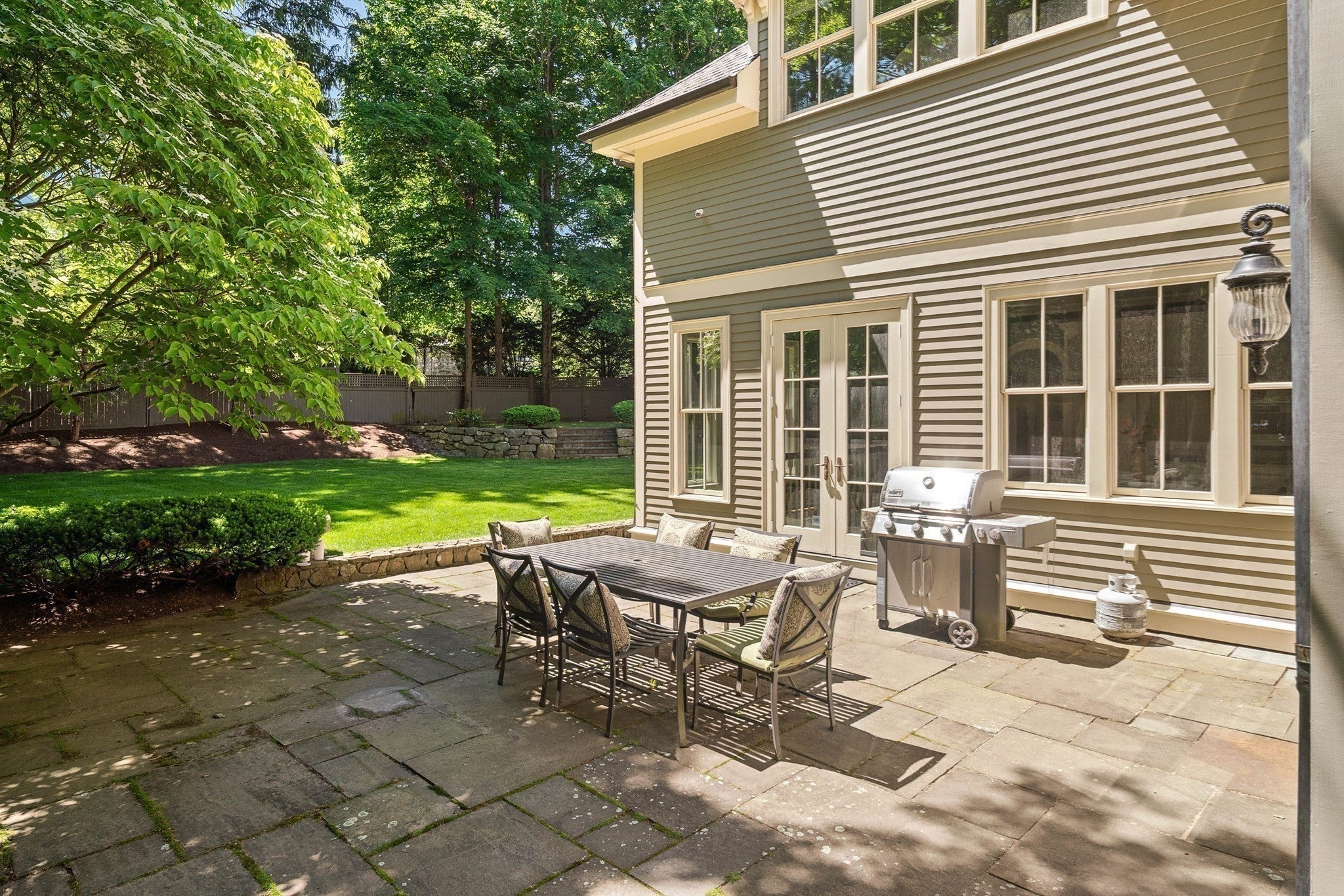 14 Winthrop St, Newton, MA Photo #32