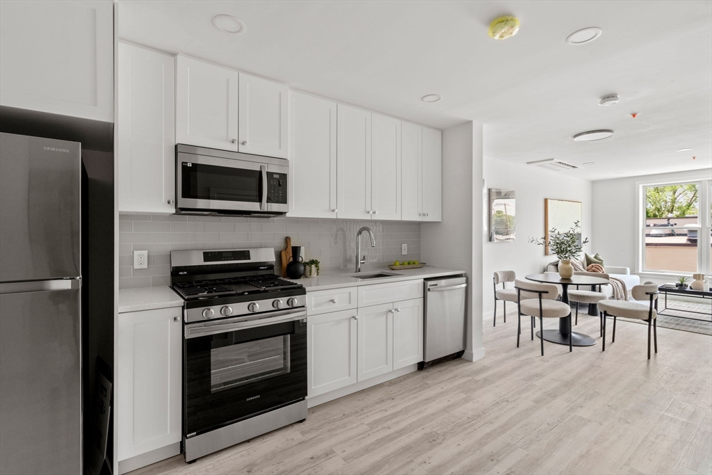 602 Canterbury 5