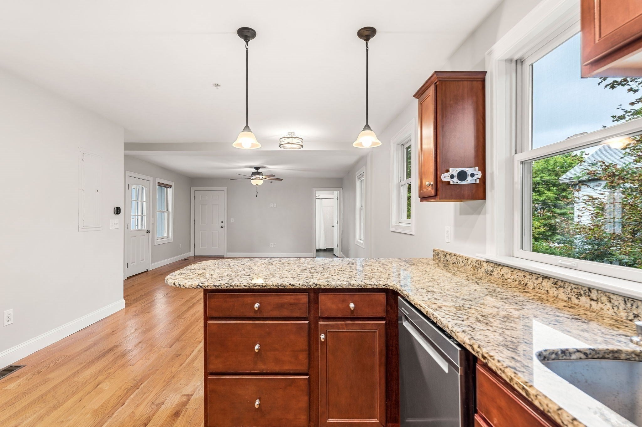 26 Andrew Street #2R, Salem, MA, 26 Andrew Street #2R, Salem, MA Photo #12