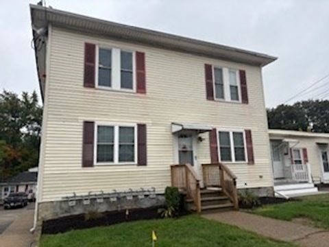 261 Pulaski Blvd 2-R Bellingham MA 02019