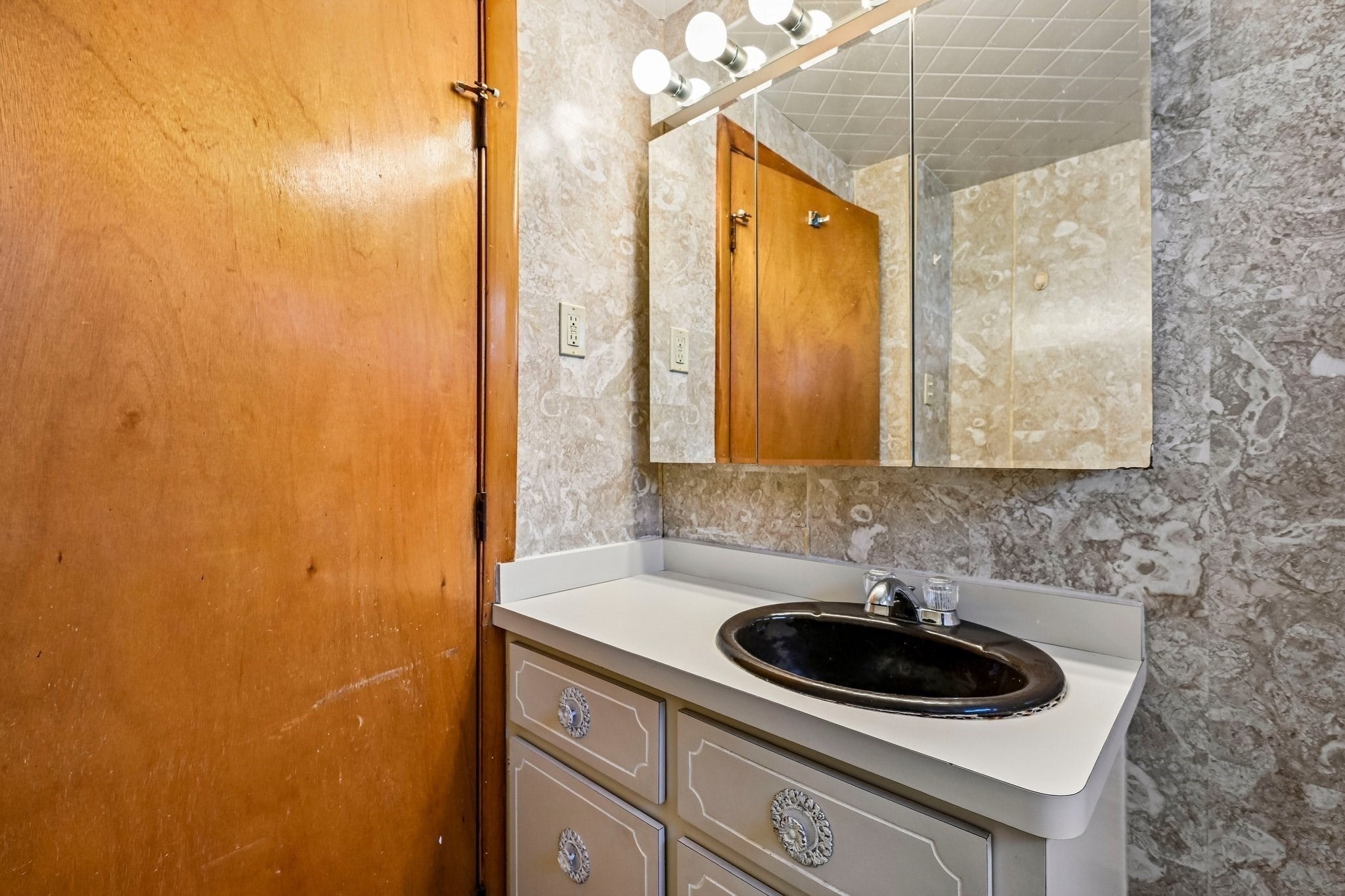 86 Wright Ave, Medford, MA, 86 Wright Ave, Medford, MA Photo #7