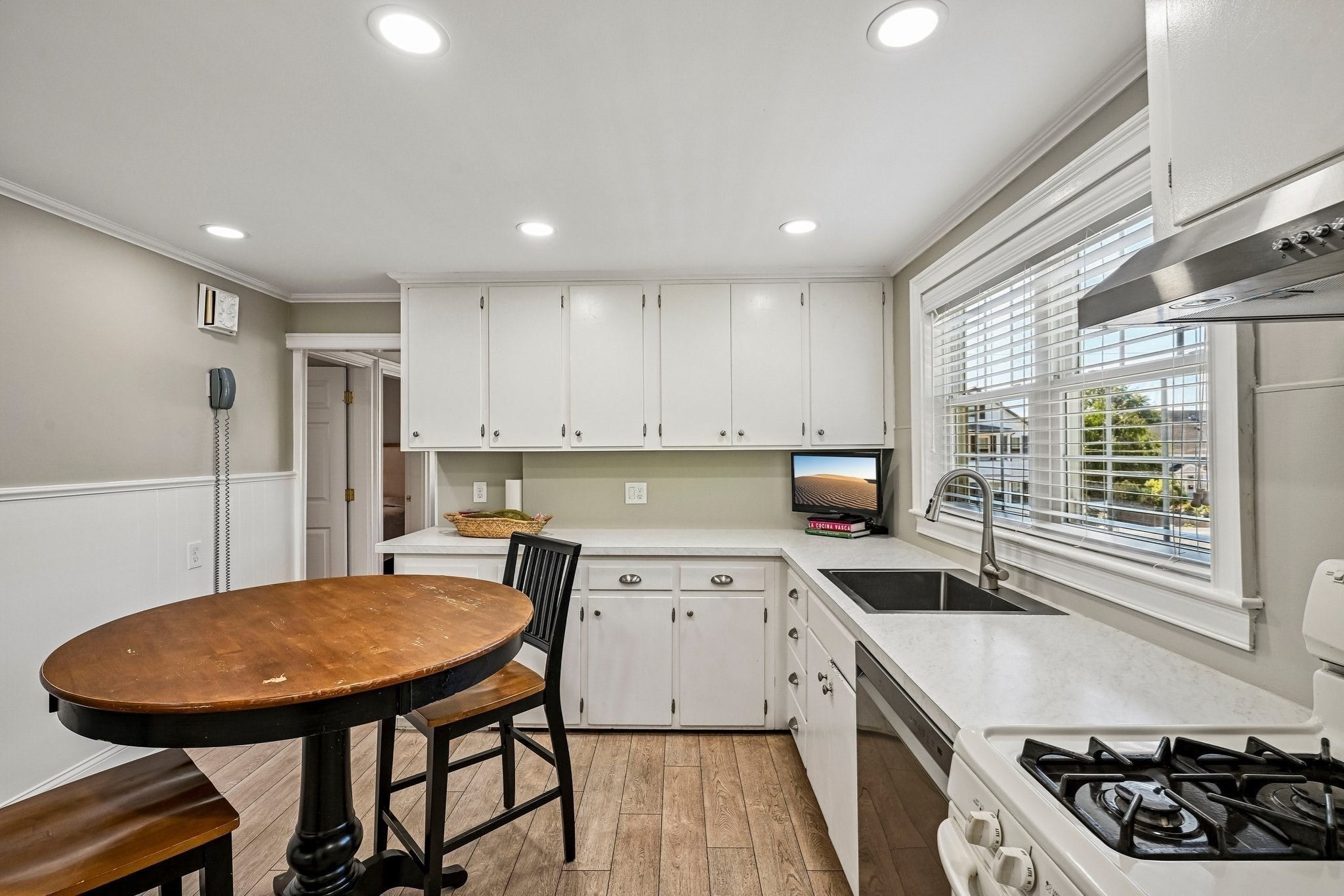 86 Wright Ave, Medford, MA, 86 Wright Ave, Medford, MA Photo #21