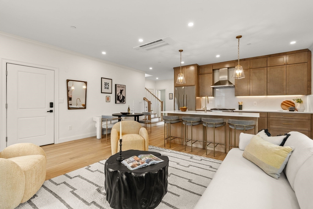 27 Shepard St 6