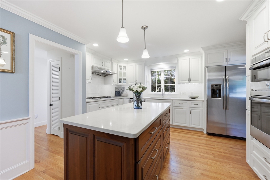73 Duxbury Lane