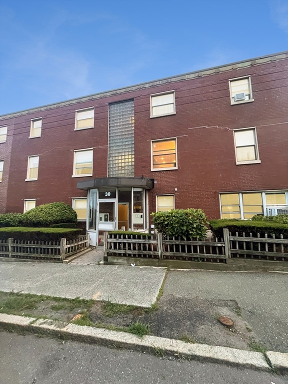 30 Ocean St 4