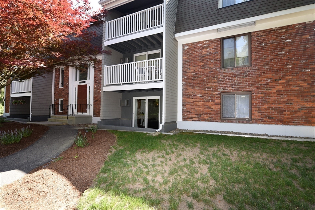 220 Bedford St F4