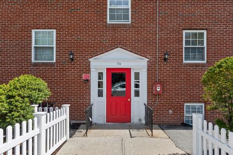 74 Springvale Ave 18 Chelsea MA 02150