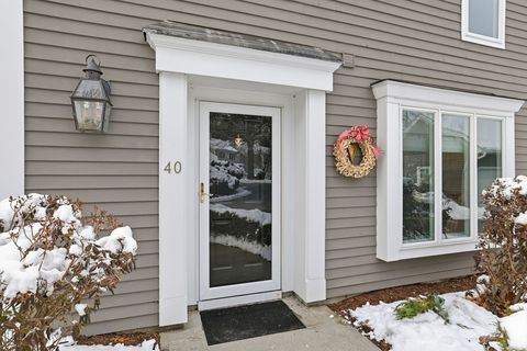 40 Bay Farm Rd 40 Duxbury MA 02332