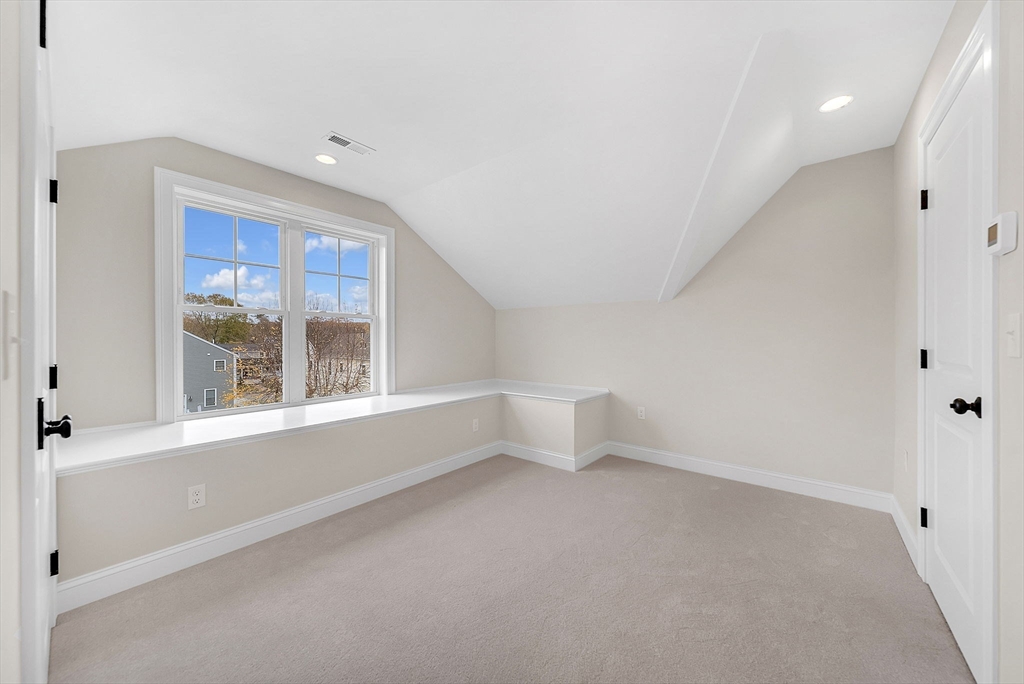 Needham, Massachusetts 02492, United States, 4 Bedrooms Bedrooms, ,5 BathroomsBathrooms,Residential,Active,238965