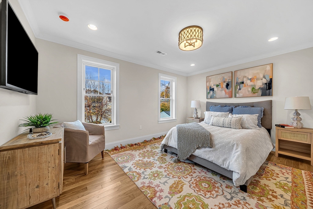 Needham, Massachusetts 02492, United States, 4 Bedrooms Bedrooms, ,5 BathroomsBathrooms,Residential,Active,238965