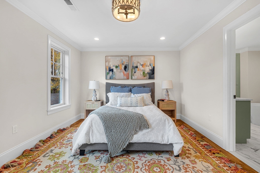 Needham, Massachusetts 02492, United States, 4 Bedrooms Bedrooms, ,5 BathroomsBathrooms,Residential,Active,238965