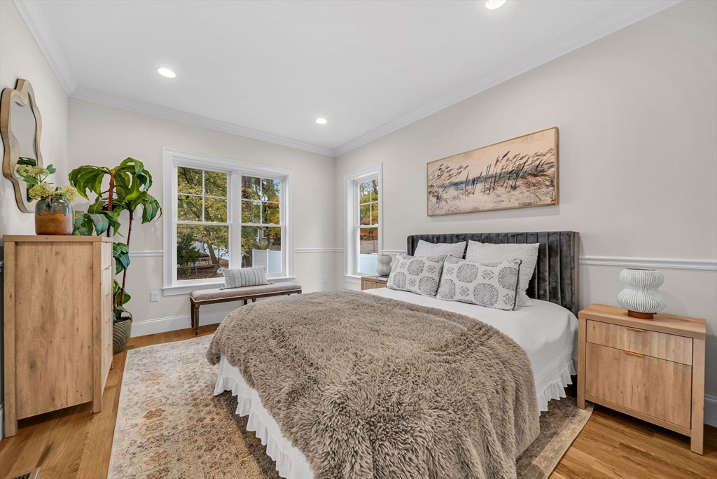 Needham, Massachusetts 02492, United States, 4 Bedrooms Bedrooms, ,5 BathroomsBathrooms,Residential,Active,238965