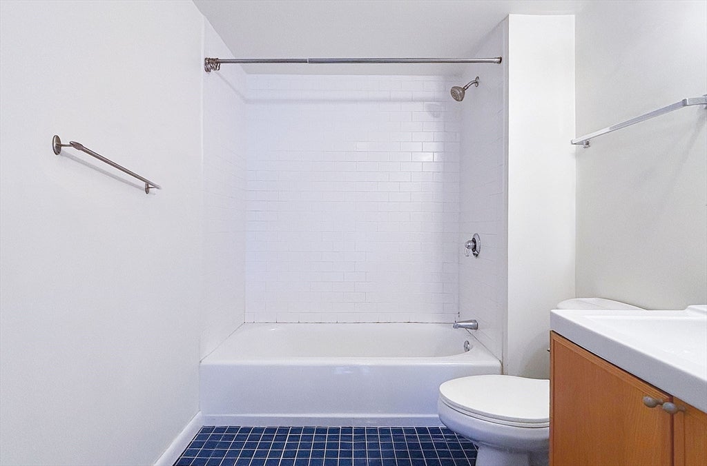 60 Dudley St #25, Chelsea, MA Photo #8