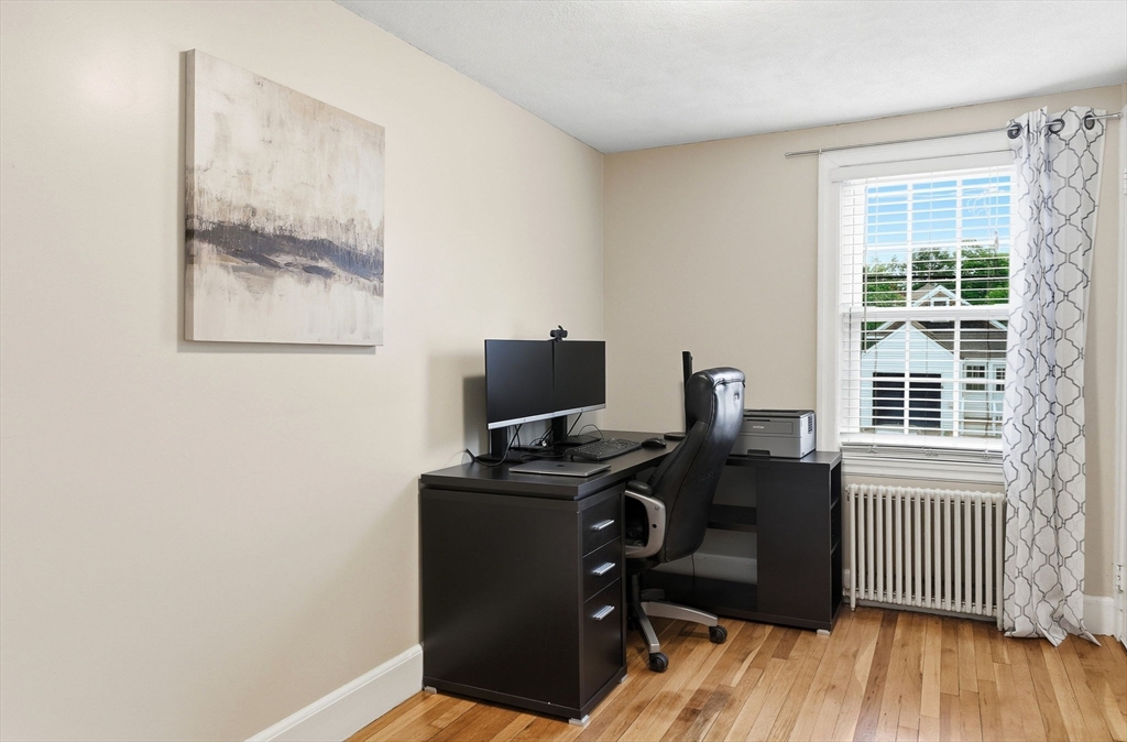 36 Fairview Rd, Stoneham, MA Photo #15