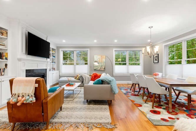 38 Paul Revere Rd