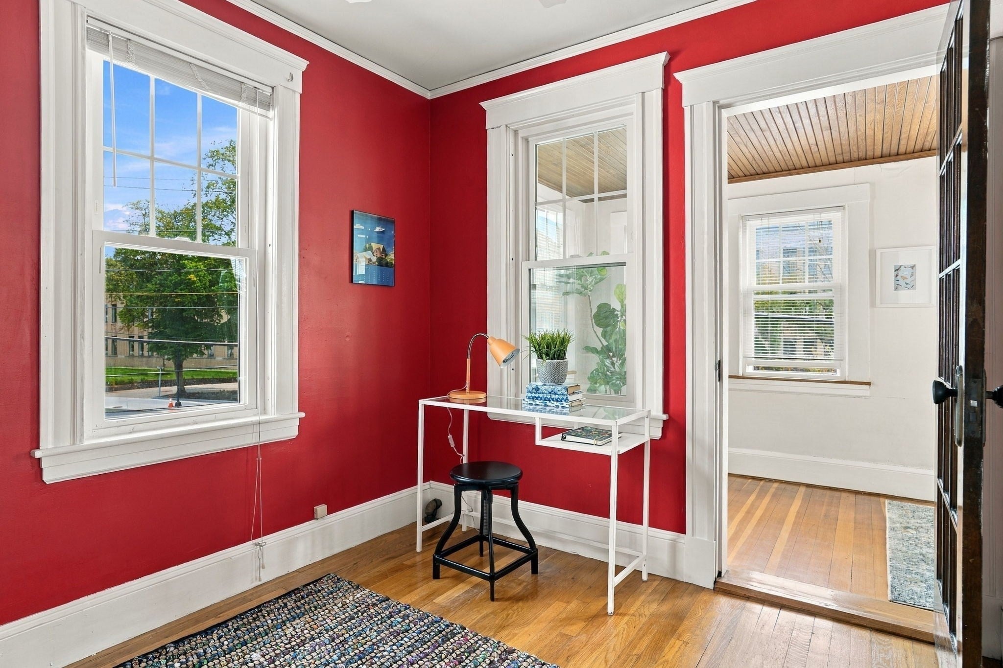 702-704 Mount Auburn St