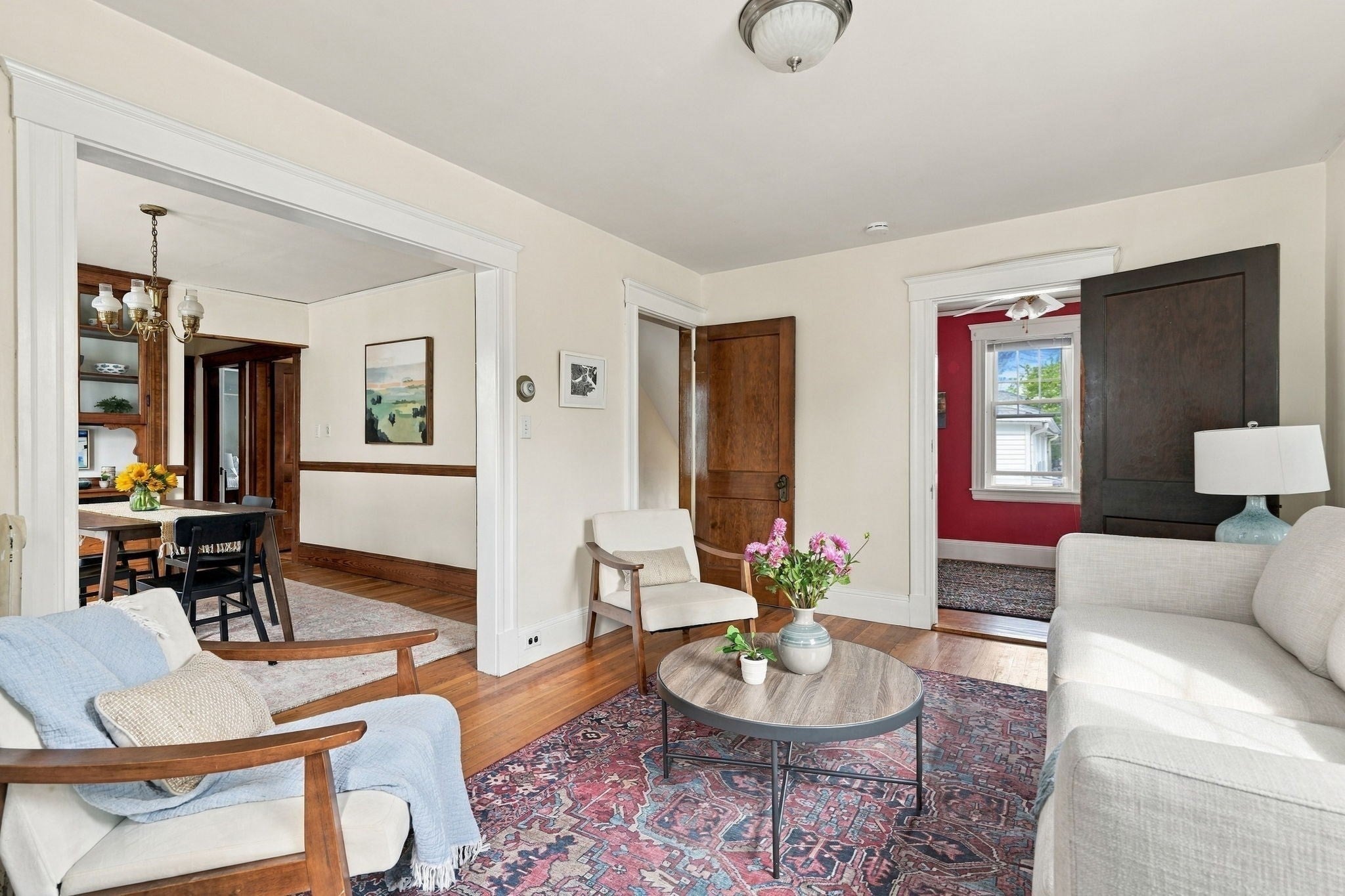 702-704 Mount Auburn St