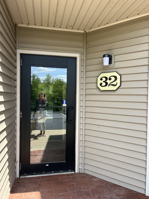 32 Thayer Pond Drive 12