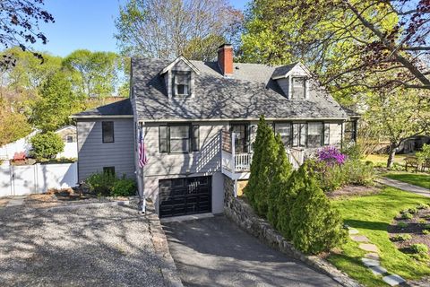 Photo of 5 Ramsay Rd, Marblehead, MA 01945 (MLS # 73513171)