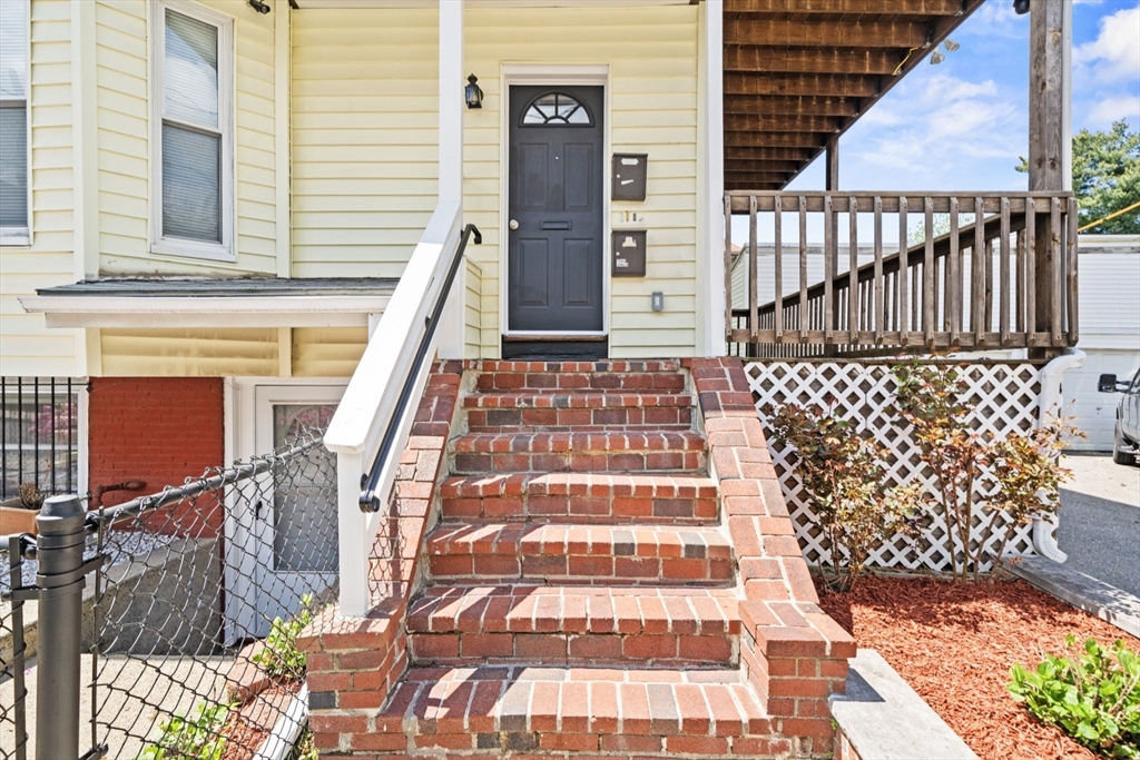 29 Hanson St 1