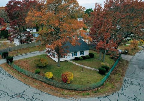 229 Stoughton St Stoughton MA 02072