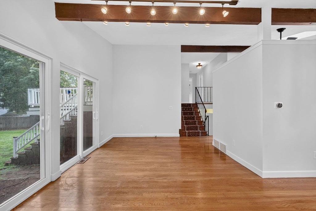 463 Old Connecticut Path, Wayland, MA Photo #6