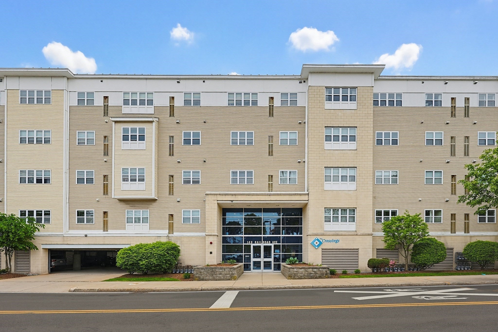 140 Railroad Ave B111