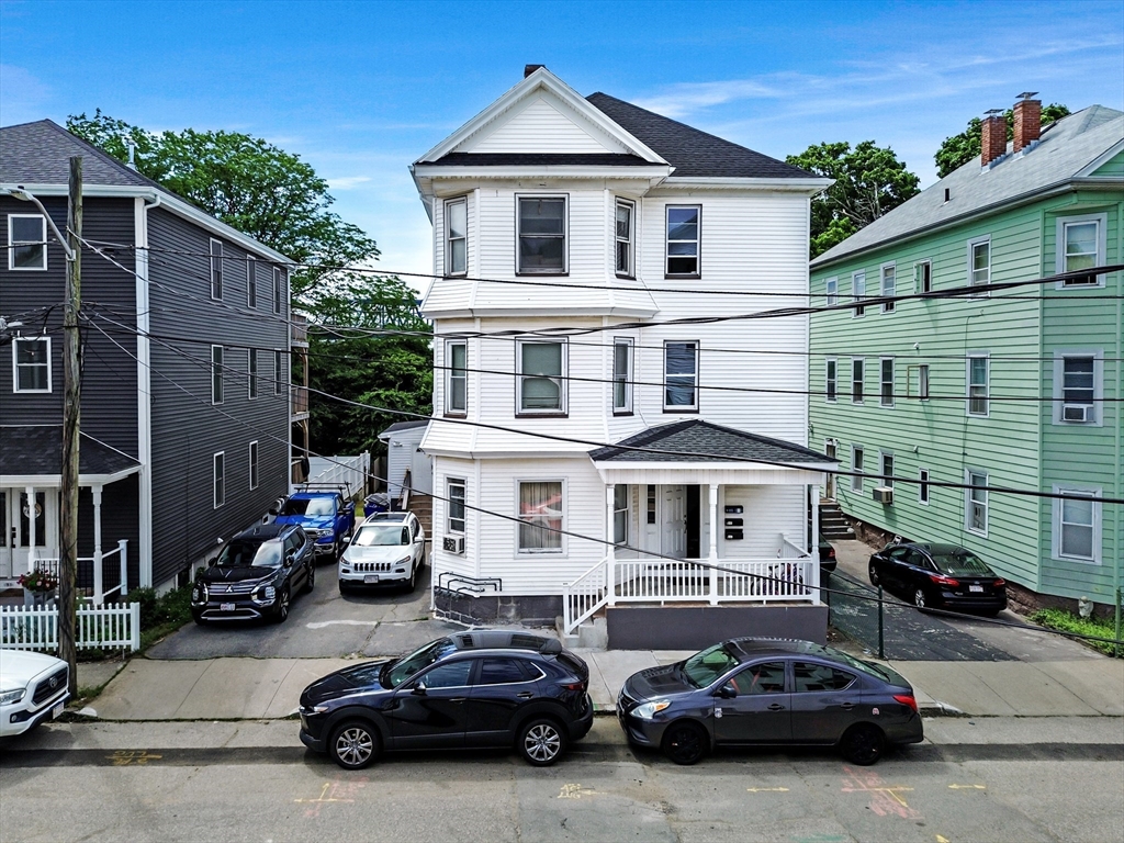 28 Meadow St