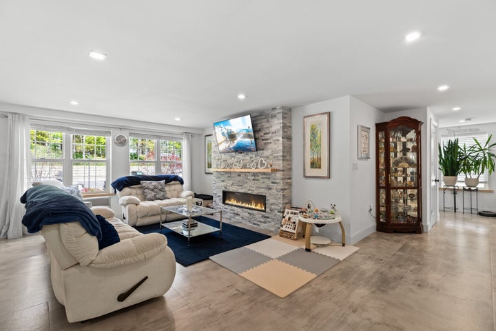 Photo 1 of 29 — 2253 Washington 1, Canton, MA 02021