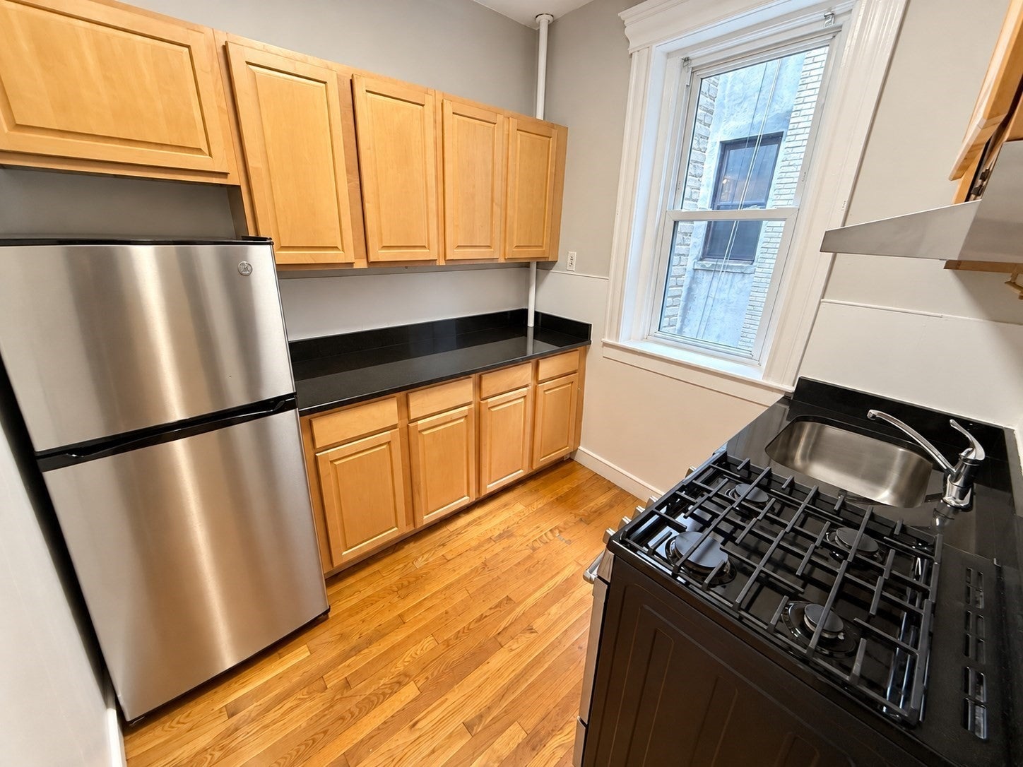 65 Park Drive #10, Boston, MA Photo #8