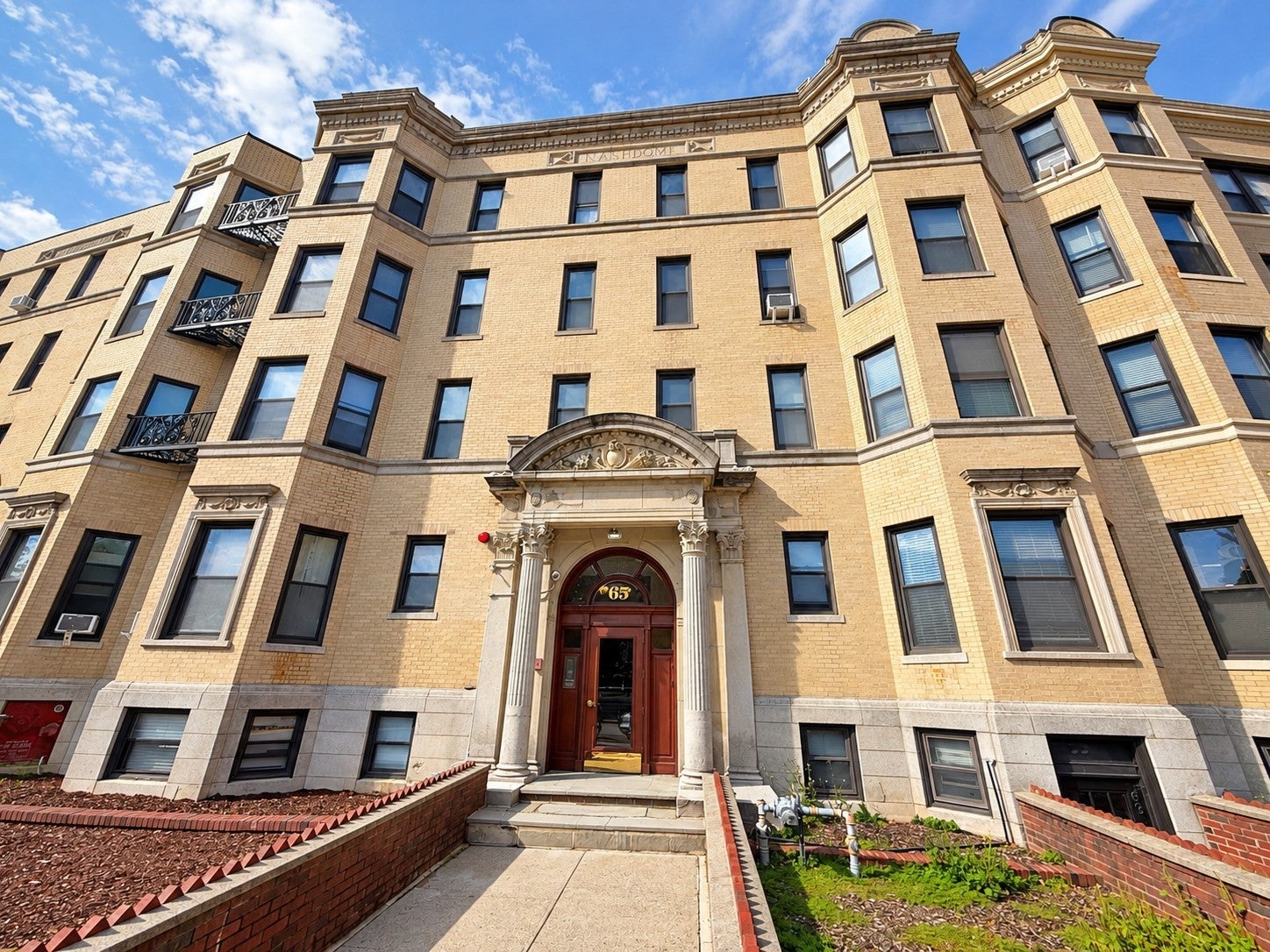 65 Park Drive #10, Boston, MA Photo #11