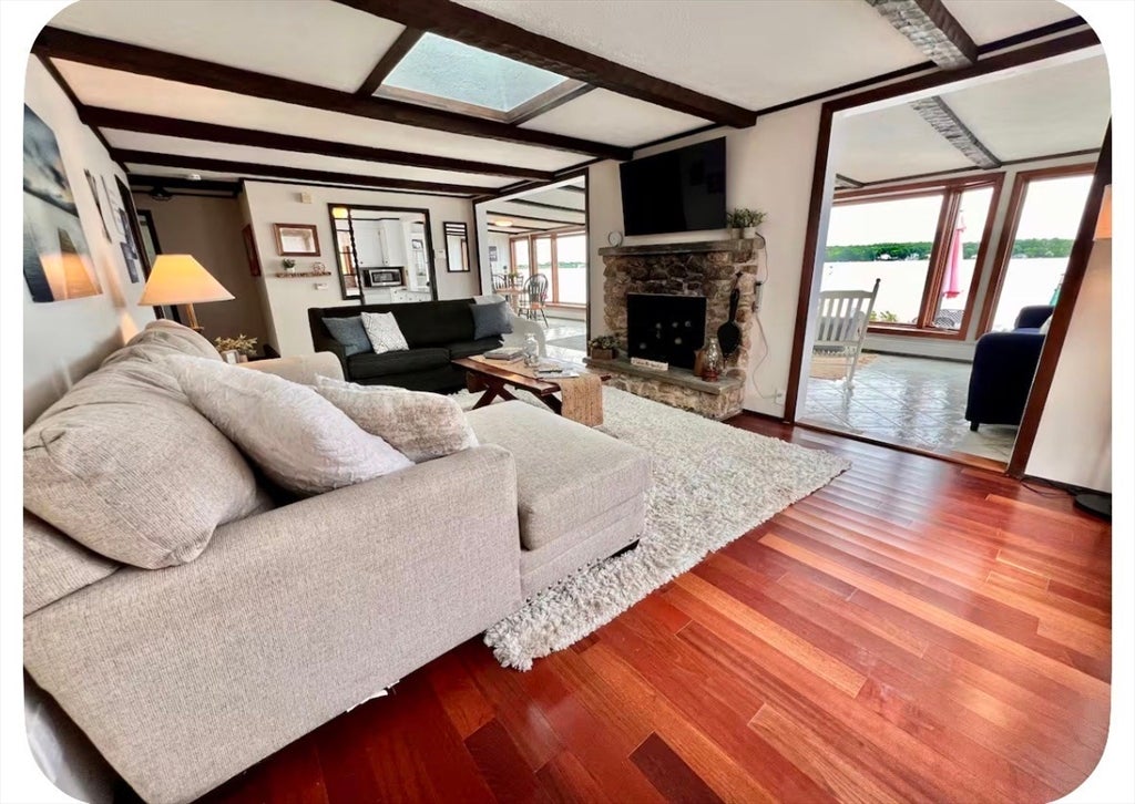 13 South Ave, Lakeville, MA Photo #10