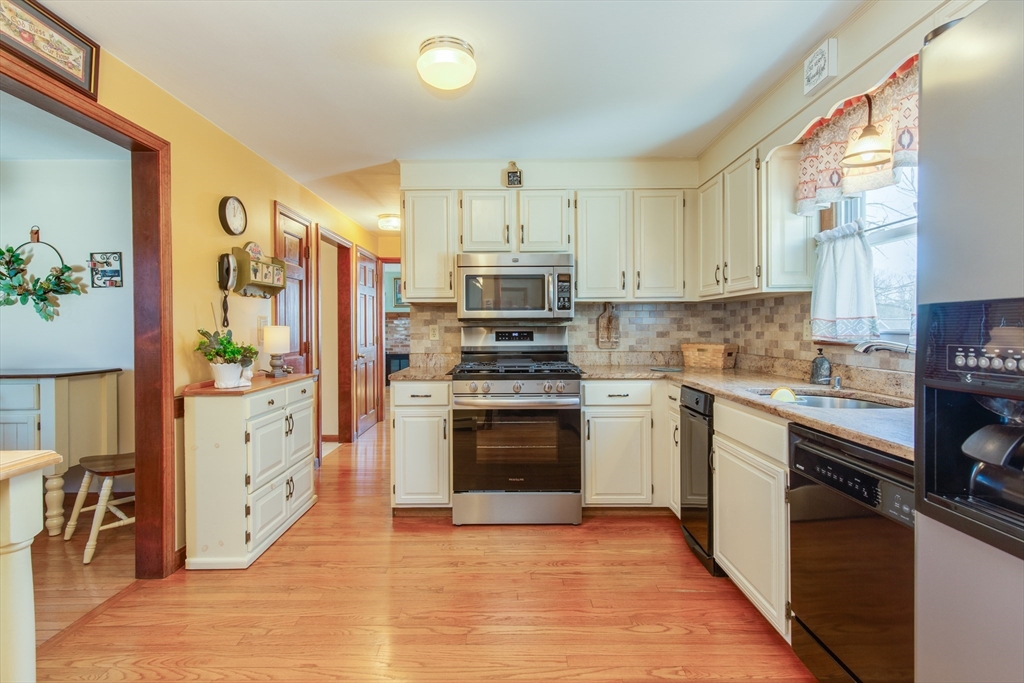5 Cedar Grove Ave