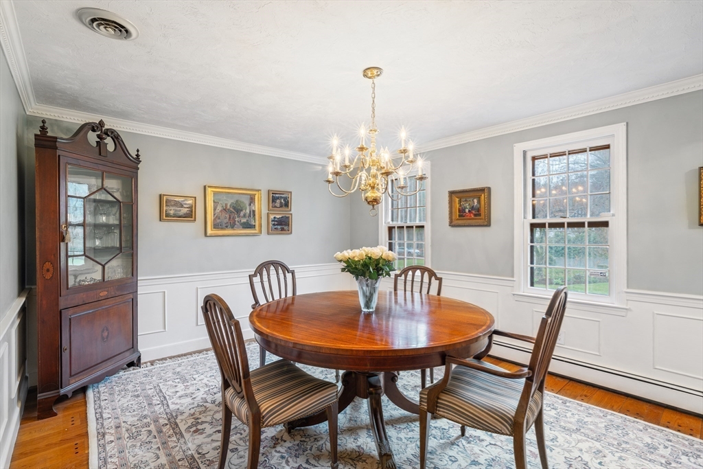 Norfolk, Massachusetts 02056, United States, 4 Bedrooms Bedrooms, ,3 BathroomsBathrooms,Residential,Pending,106956