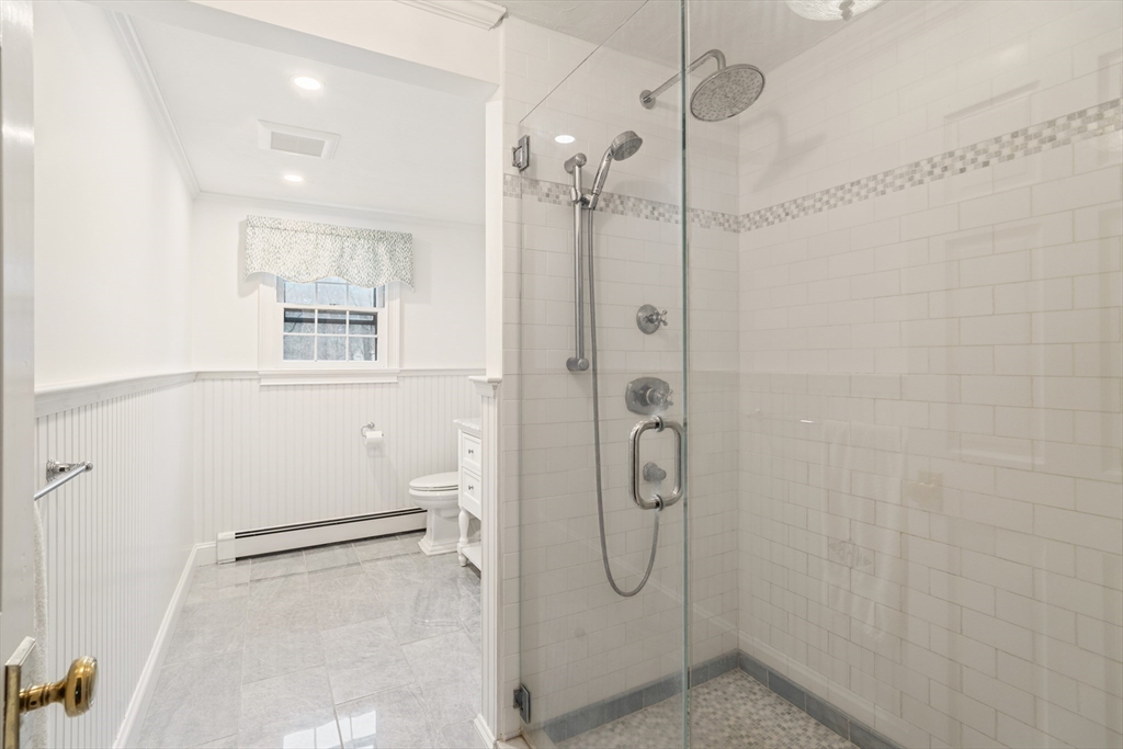 Norfolk, Massachusetts 02056, United States, 4 Bedrooms Bedrooms, ,3 BathroomsBathrooms,Residential,Pending,106956