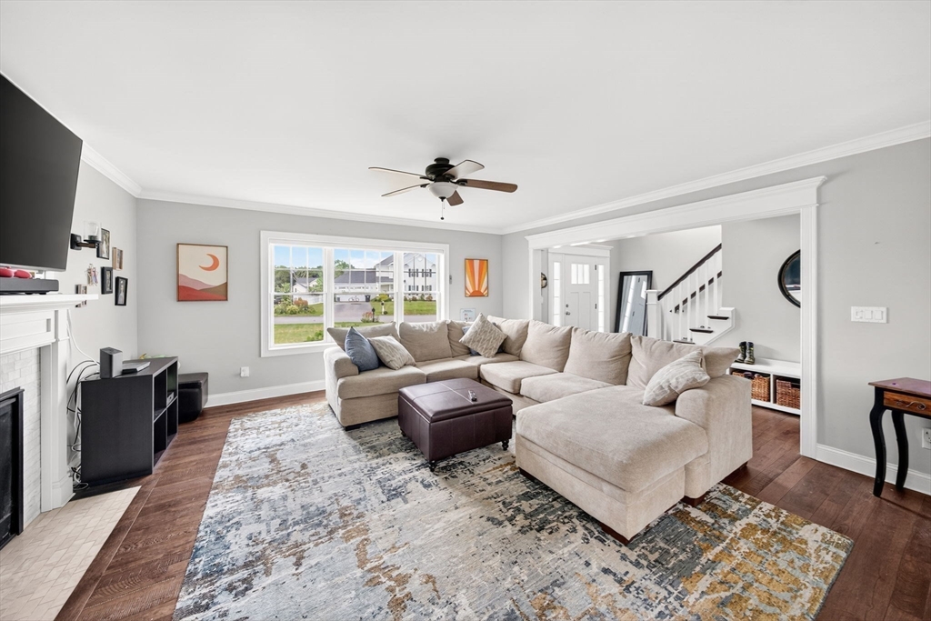 41 High Hill Rd