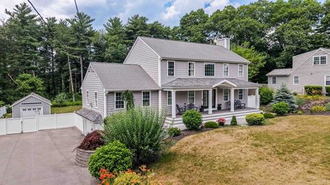Photo of 489 Main St, Acushnet, MA 02743 (MLS # 73478170)