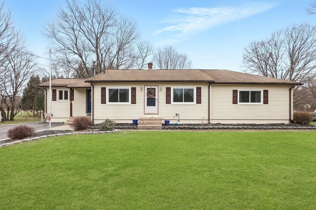 16 Pomeroy Meadow Rd