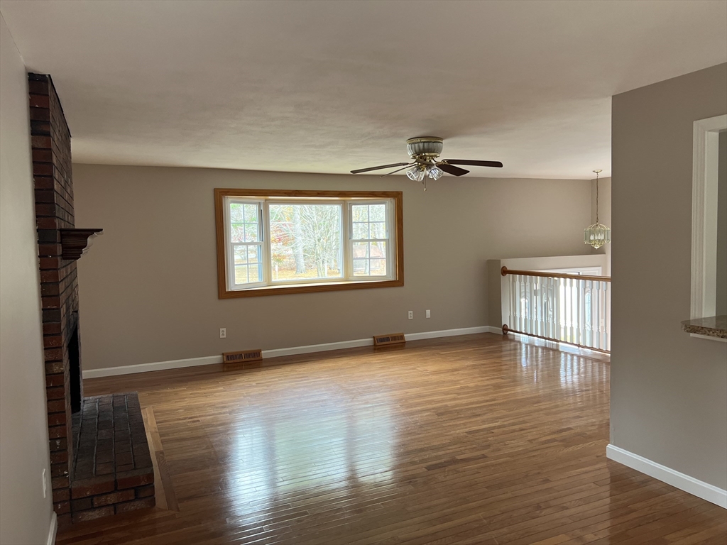 27 Miles Standish 27